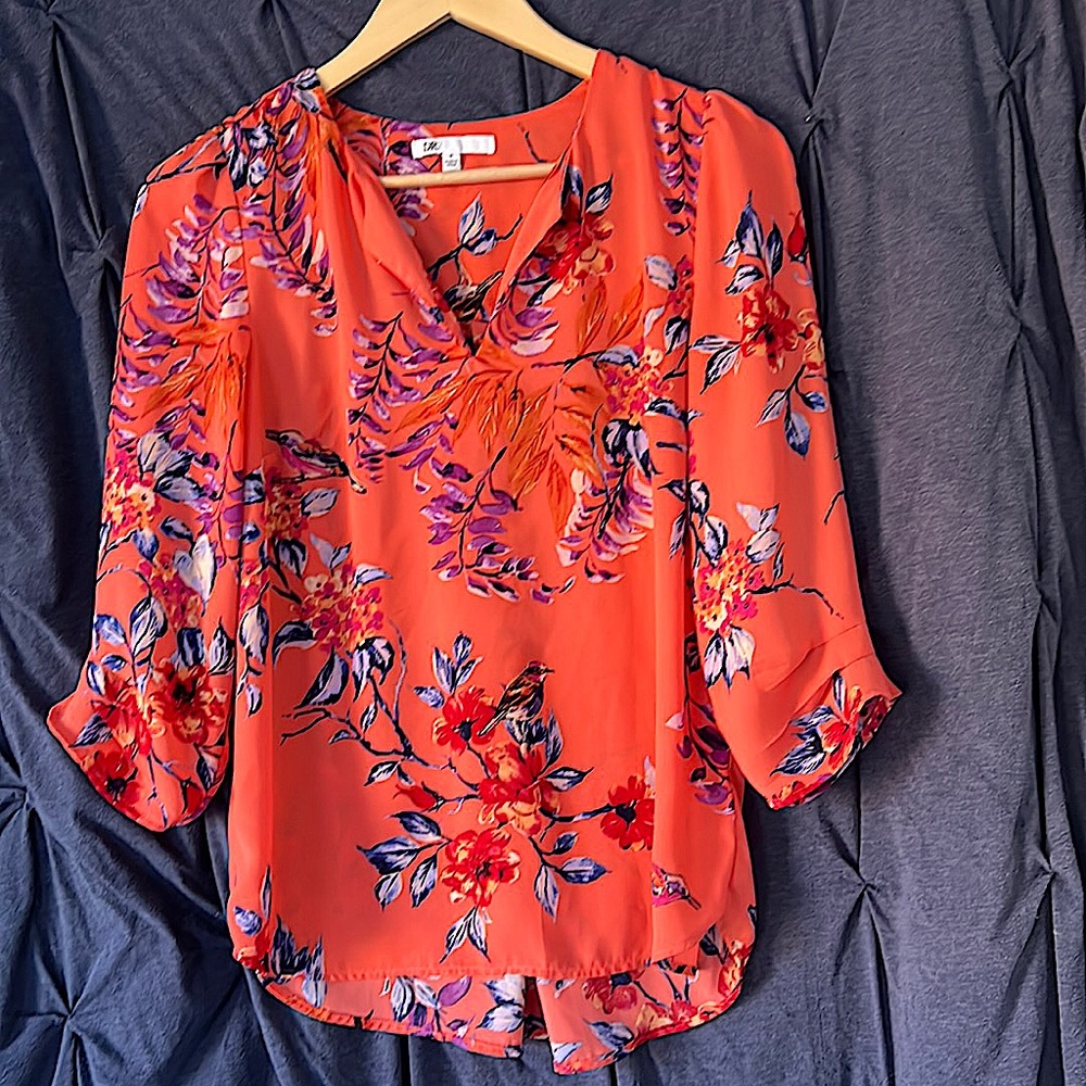 Floral Blouse. Size S
